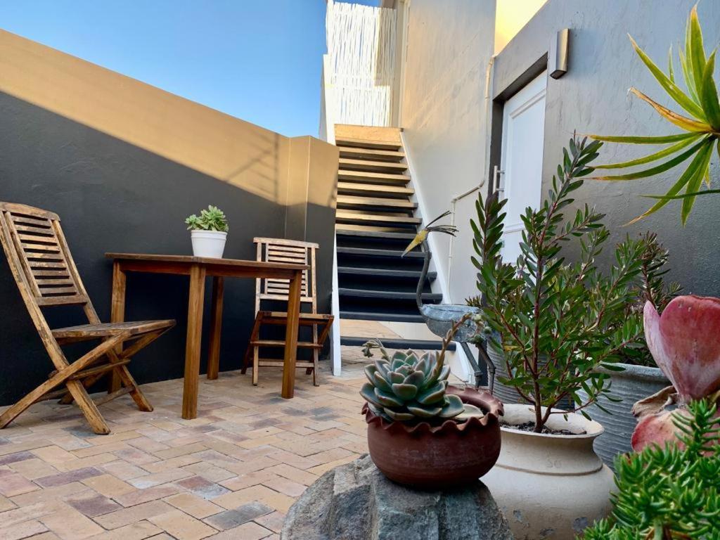 Anchor'S Rest Hotel Hermanus Exterior photo